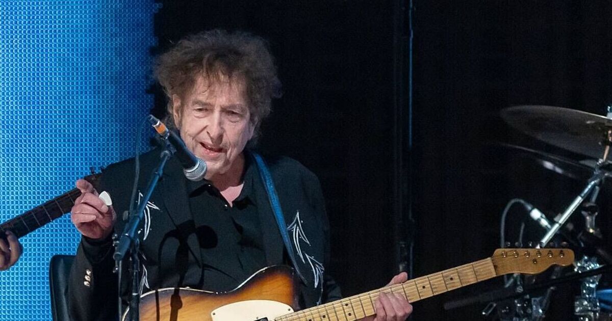 Bob Dylan stuns fans with first performance of iconic song in 6 years | Music | Entertainment