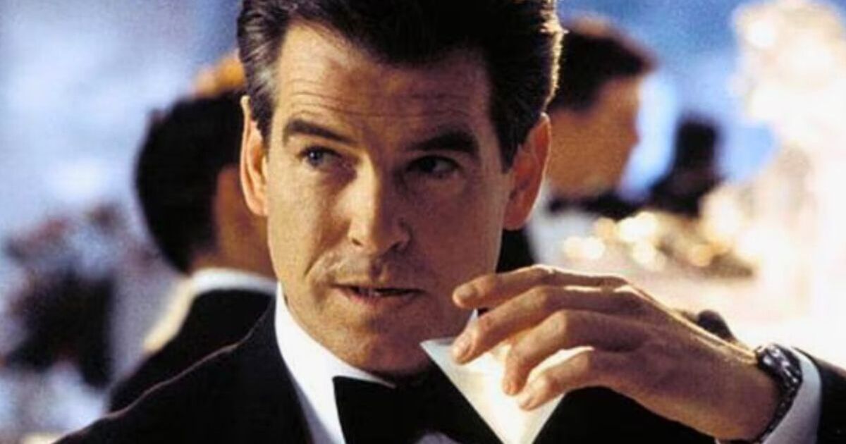 How Pierce Brosnan was sacked from James Bond role with devastating phone call | Celebrity News | Showbiz & TV