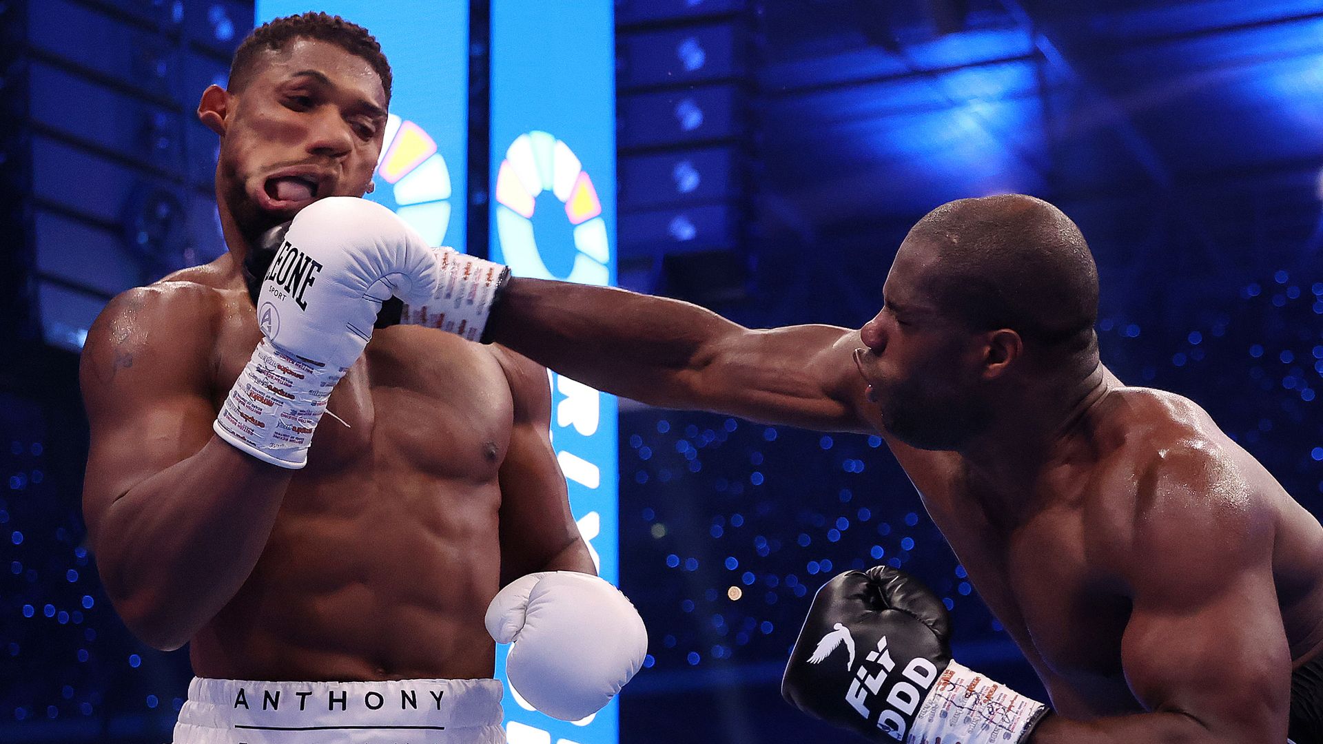 Dubois stuns Joshua with shock knockout