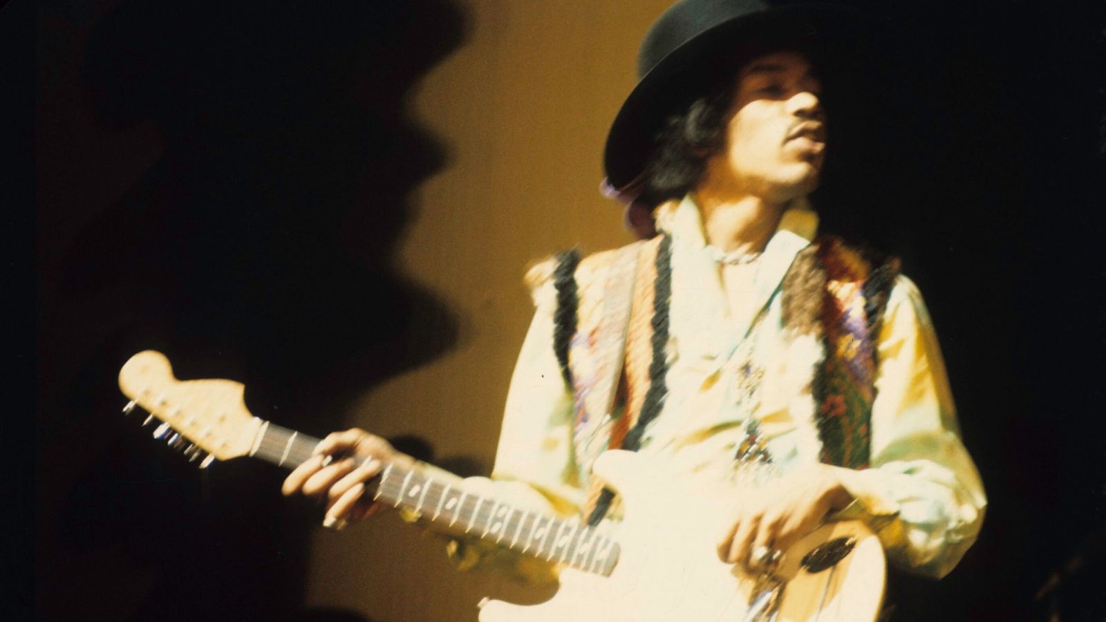 Never-before-heard tapes from Jimi Hendrix to go on sale | Ents & Arts News