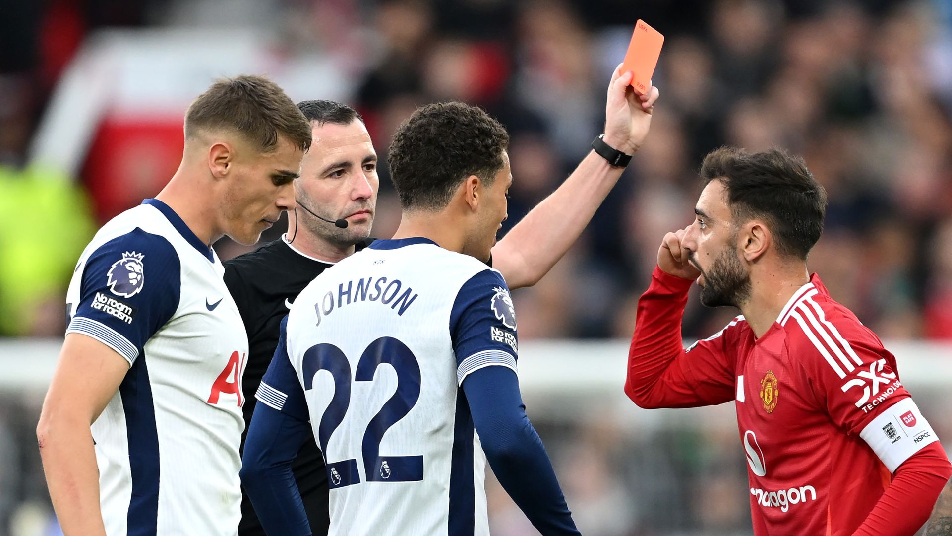 Fernandes red card overturned after successful Man Utd appeal