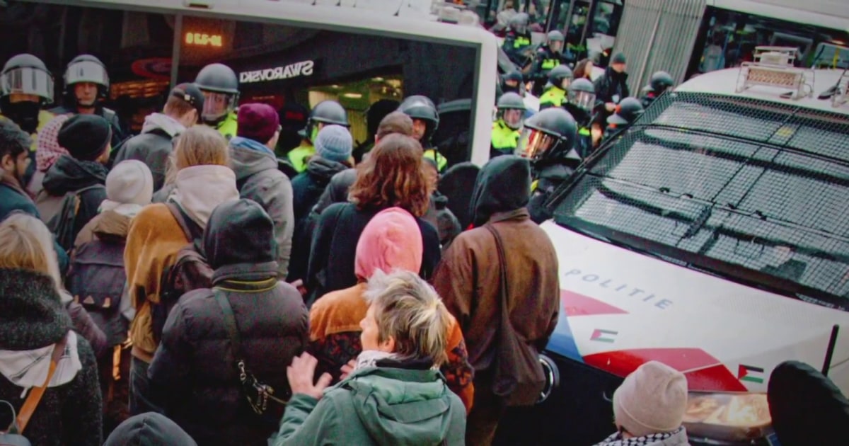 Protests continue in Amsterdam after attack on Israeli soccer fans