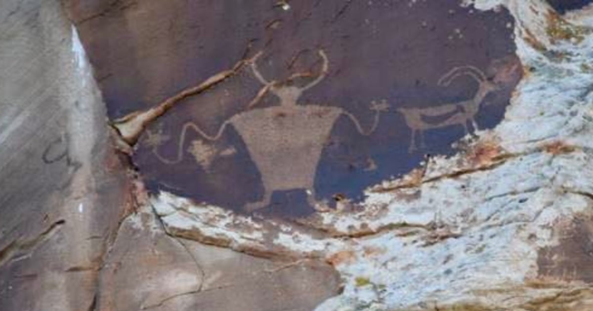 Utah authorities seek those responsible for damaging panel of ancient outdoor engravings