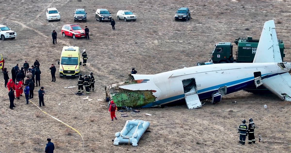 Video shows deadly plane crash in Kazakhstan