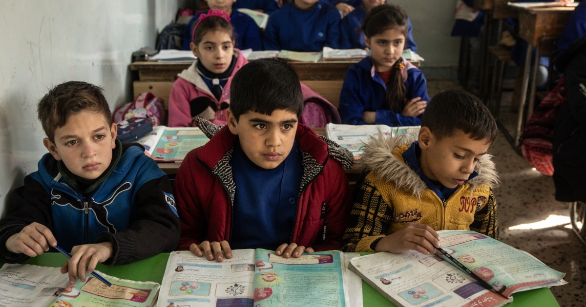 Syria school curriculum changes fuel fears about Islamist rebels after Assad