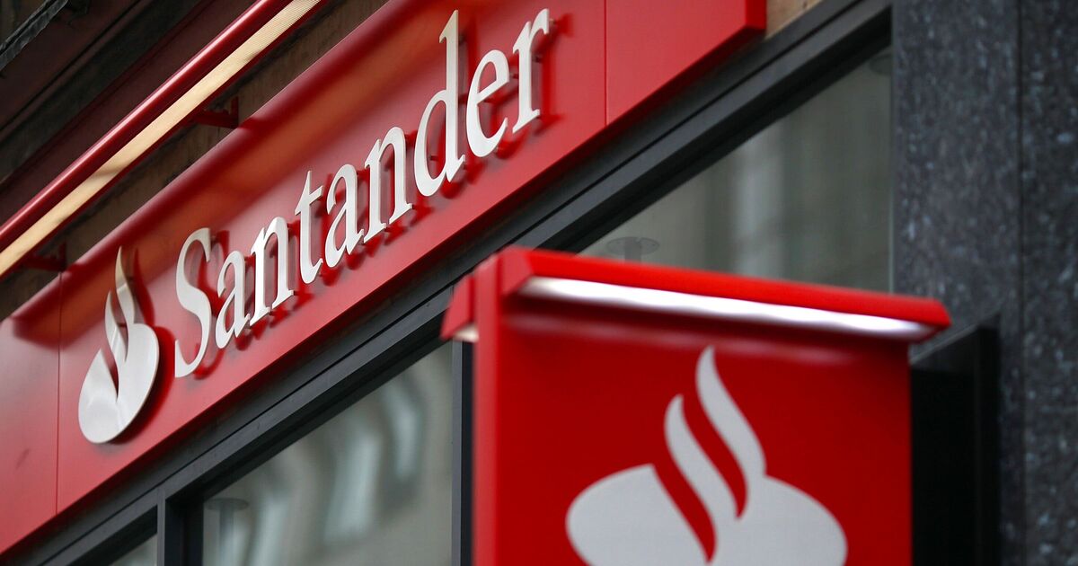 Santander giving out £390 free cash from January | Personal Finance | Finance