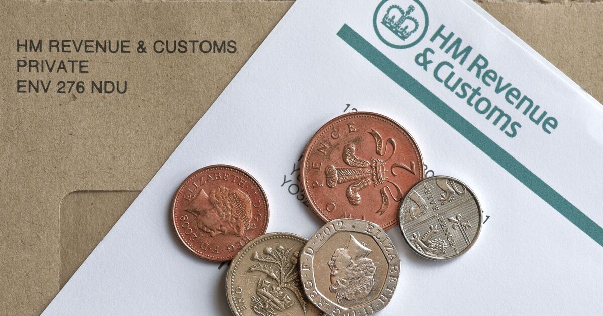 HMRC issues message to anyone selling unwanted Christmas gifts online | Personal Finance | Finance