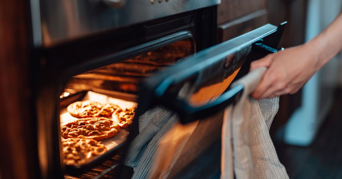 Cleaning expert’s genius £1.45 oven tip to make your home smell amazing