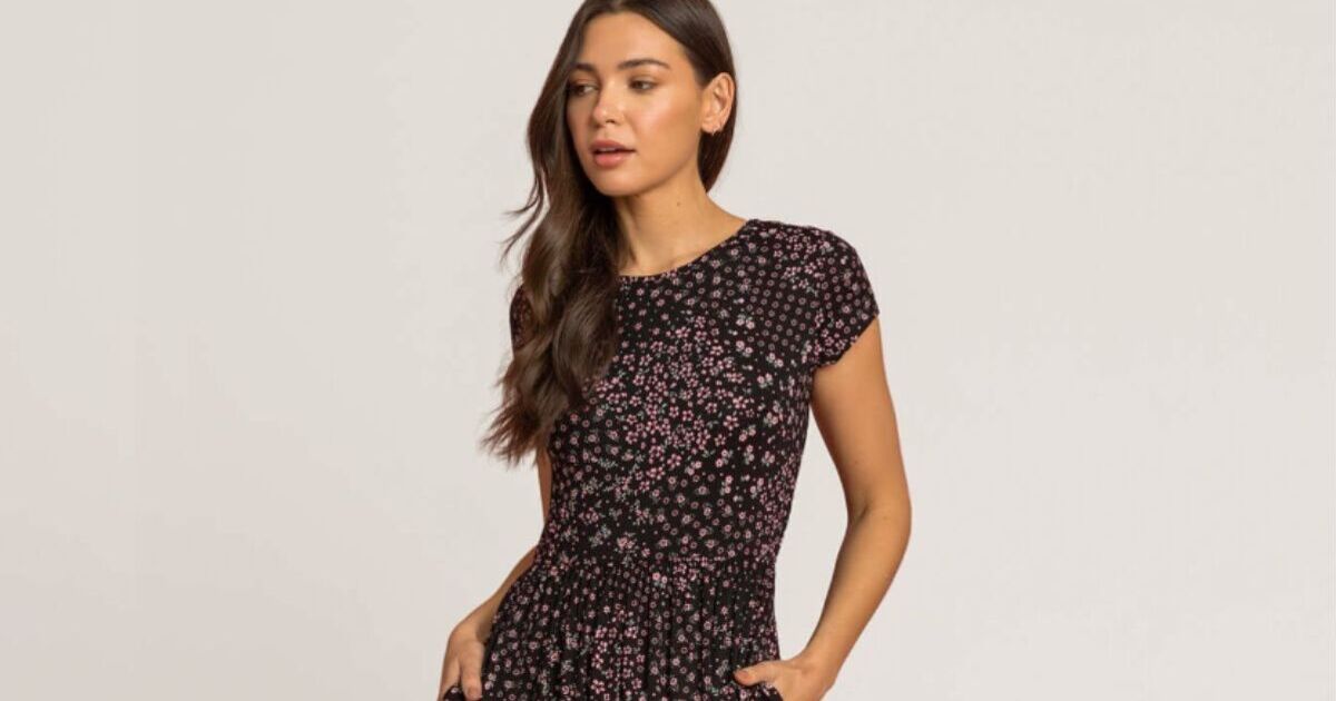 ‘Flattering’ midi dress with pockets is ‘perfect for spring’