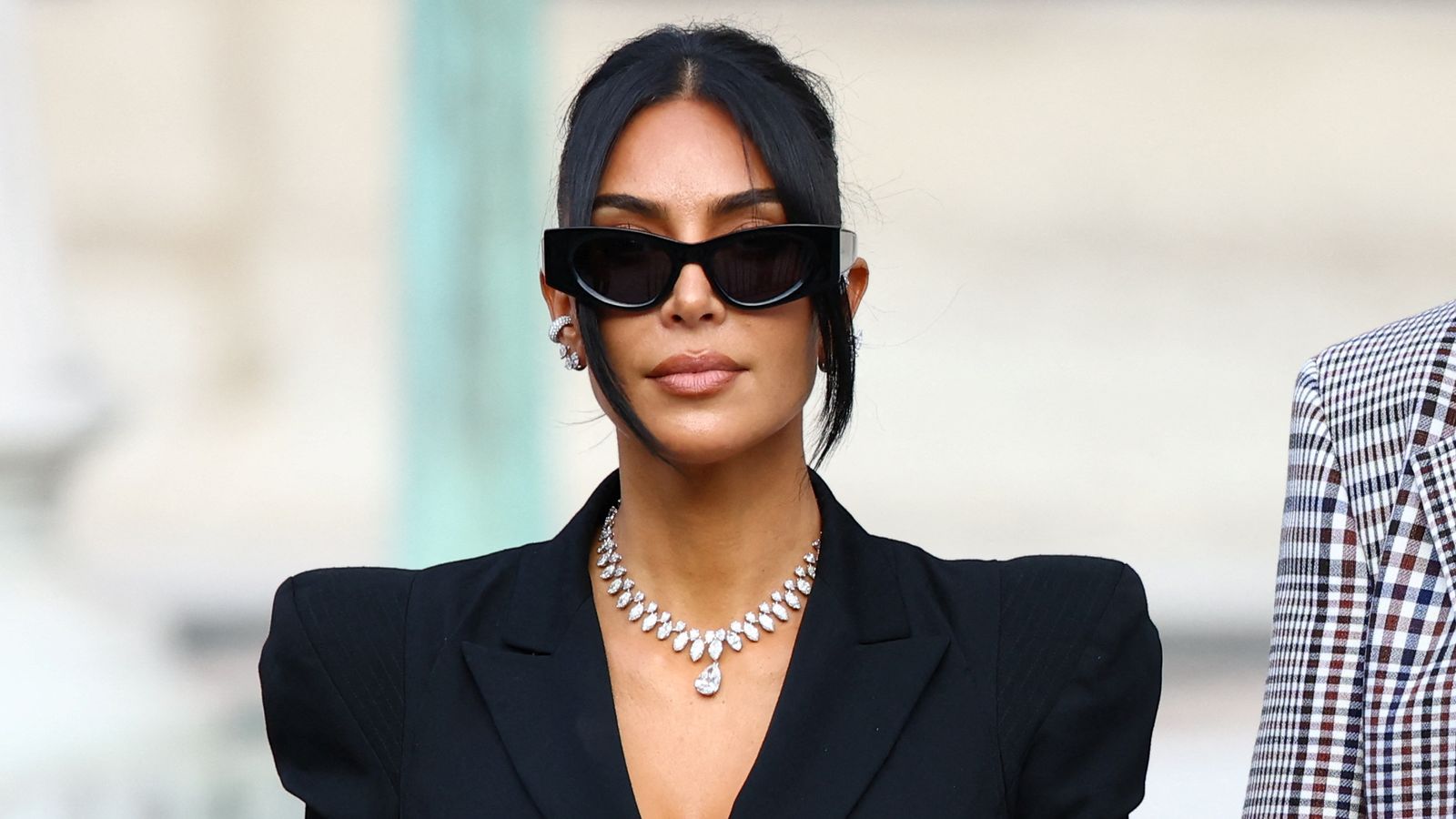 Kim Kardashian feared she was going to die during Paris heist – and tells robber she forgives him | Ents & Arts News