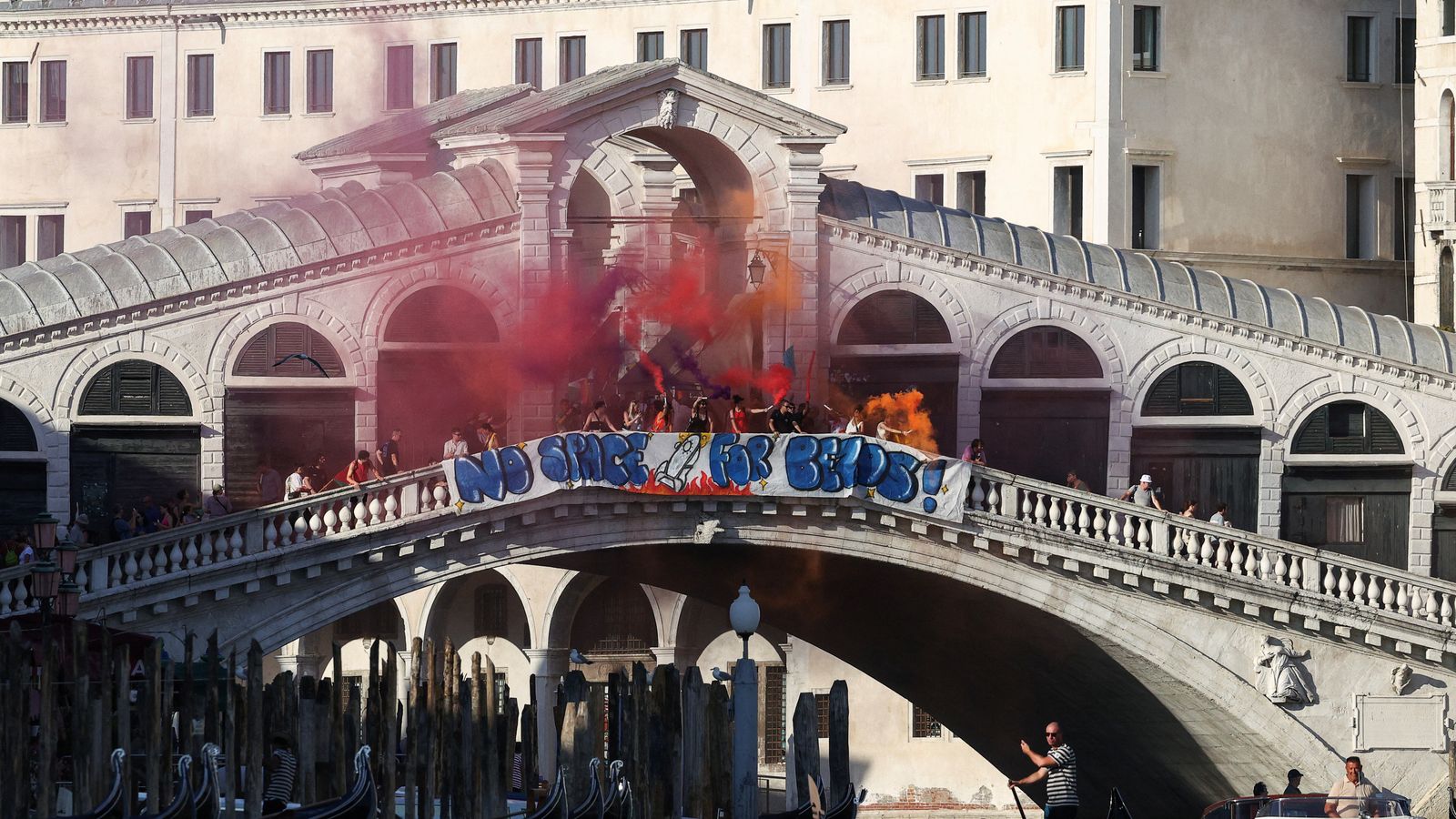 ‘No space for Bezos’: Hundreds protest against billionaire’s wedding on final day of Venice celebrations | World News