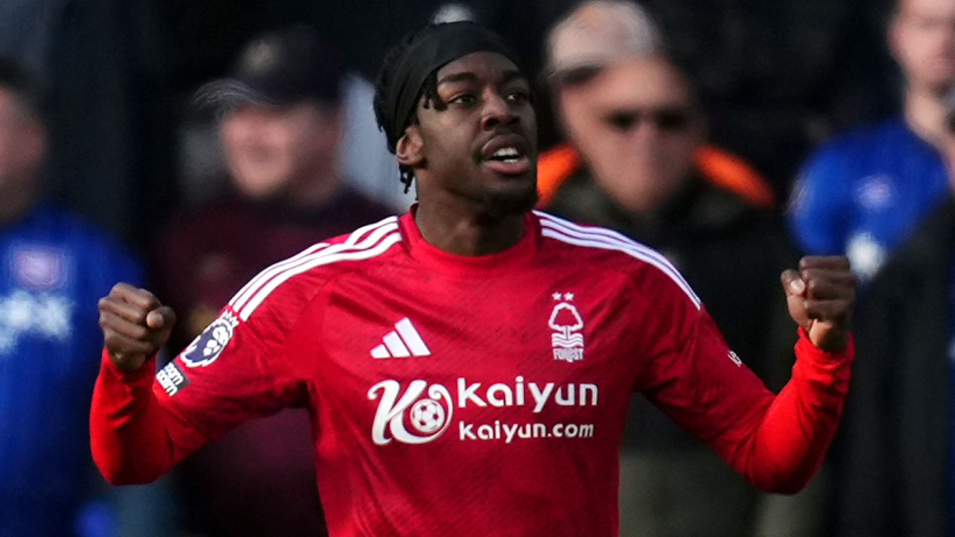 Newcastle agree fee to sign Forest's Elanga