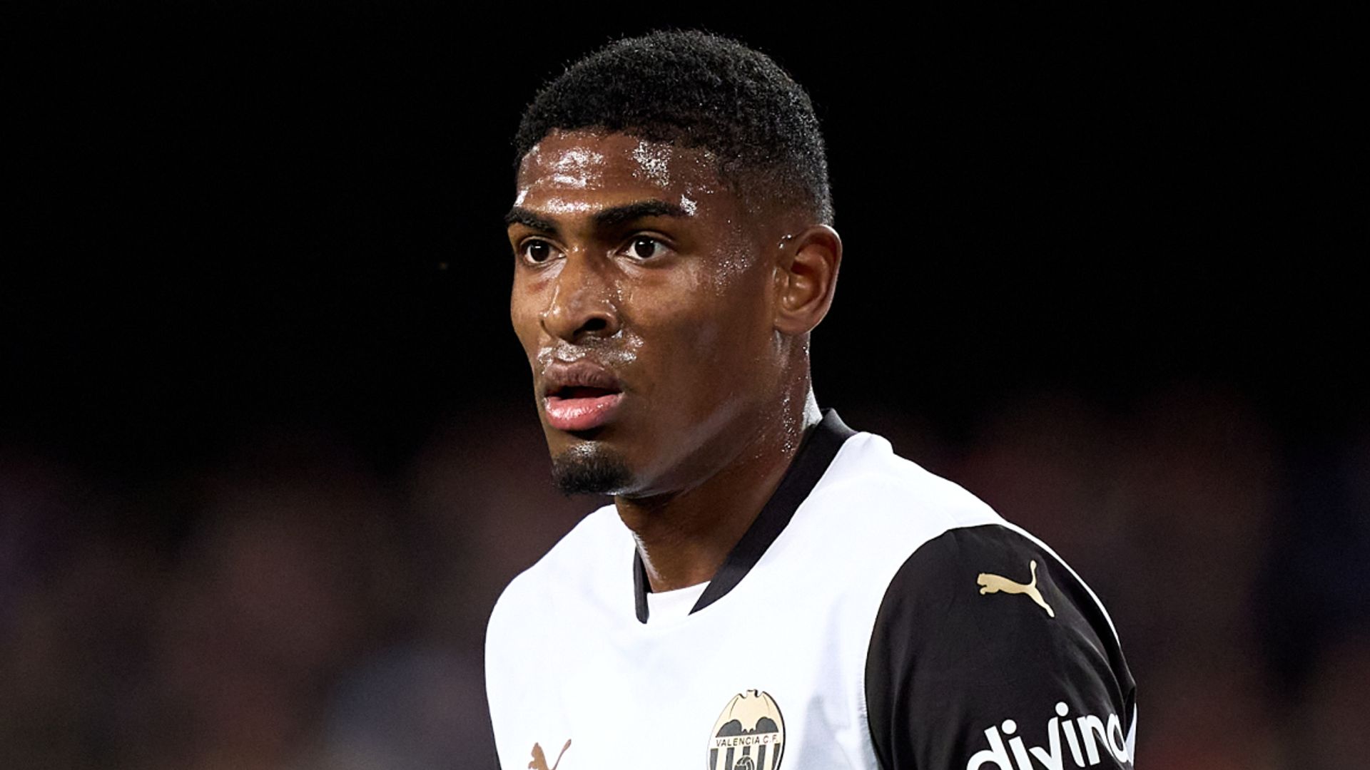 Arsenal agree deal to sign Mosquera